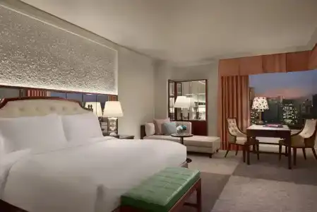 The Ritz-Carlton Osaka - 40