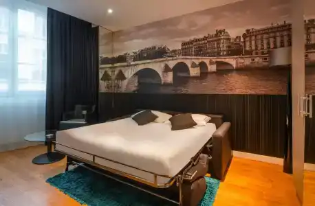 L'Empire Paris - 75
