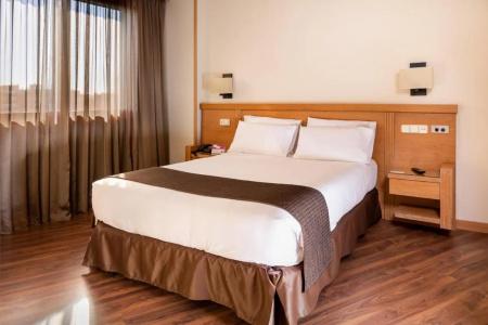 Rafaelhoteles Piramides - 2