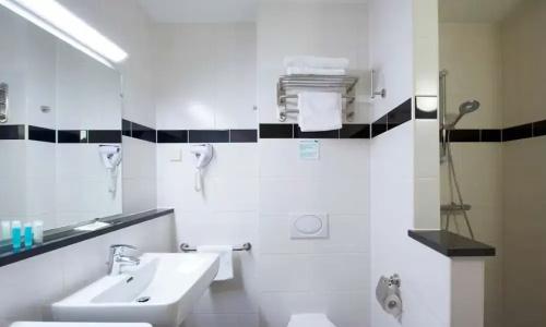 Best Western Plus Amsterdam Airport - 34