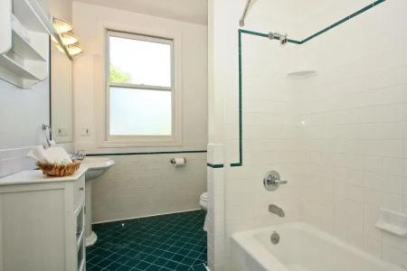 Parker Guest House - 27