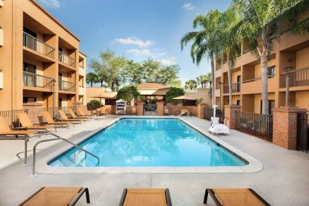 Courtyard Cape Coral - 18