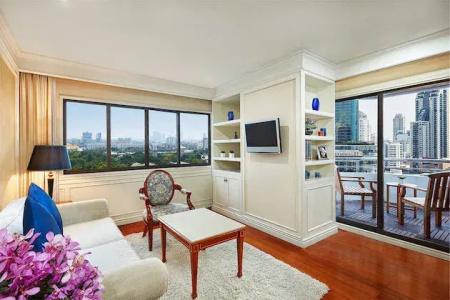 Centre Point Sukhumvit 10 - 98