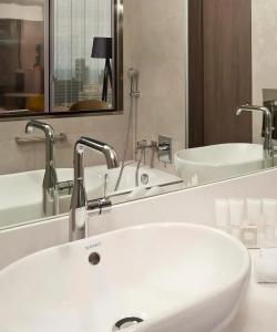 The Level at Melia Barcelona Sky - 51