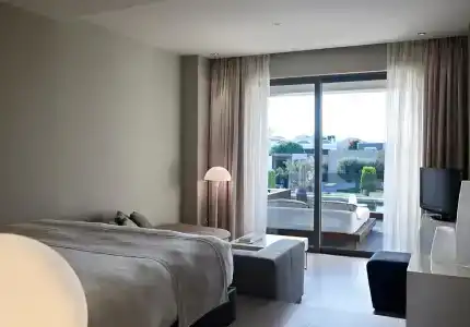 Pelagos Suites & Spa - 12