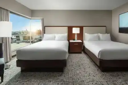 Hilton Boston Logan Airport - 59