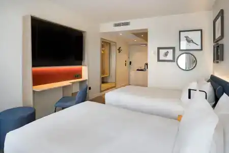 Hampton by Hilton Riga Airport - 8