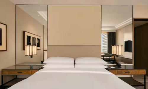 Conrad Centennial Singapore (SG Clean) - 40