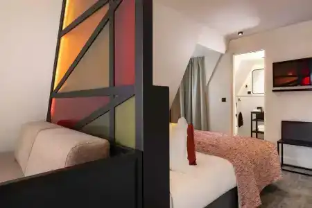 Le 12 Hôtel - 67
