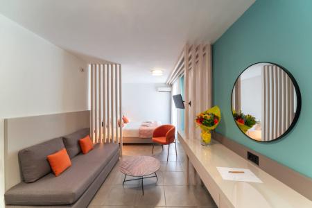 Amphitryon Boutique - 36