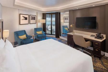 Radisson Blu, Dubai Deira Creek - 52