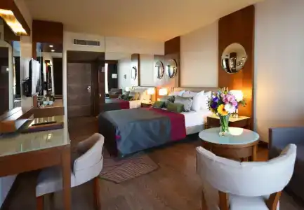 Side Star Elegance - All Inclusive - 31