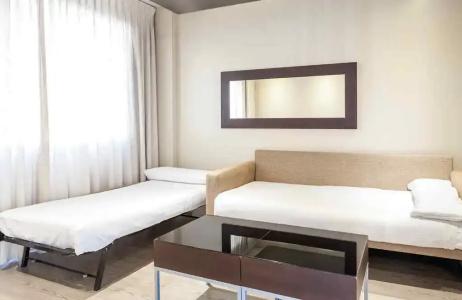 Suites Viena Plaza de España - 73