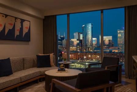 W Nashville - 82