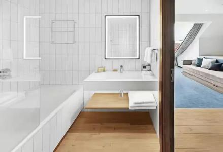 Hilton Garden Inn Riga Old Town - 40