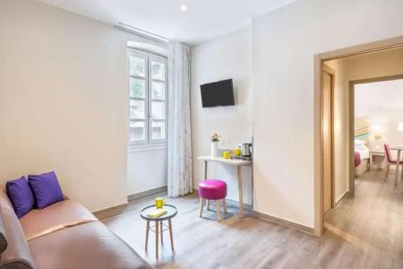 Best Western du Roy d'Aragon - 64