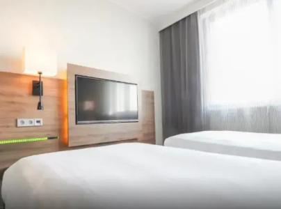 Moxy Oslo x - 58