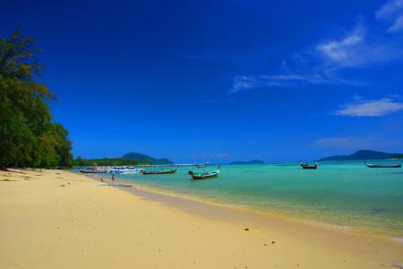 Rawai Private Villas - Pools and Garden - 10