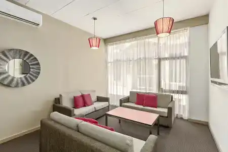 Adelaide Paringa - 2