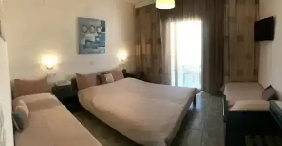 Victor Eleni - 33