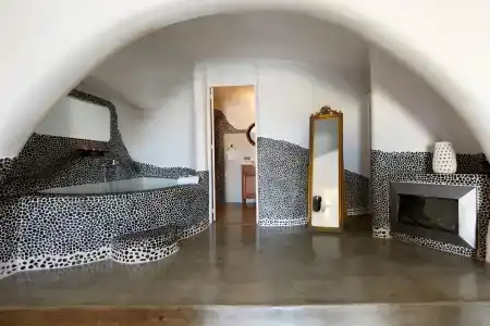 Suites of the Gods Cave Spa - 111