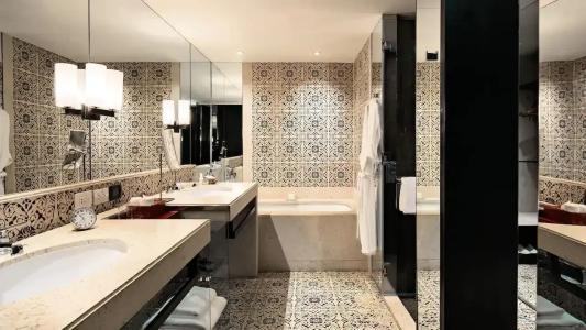 Grand Hyatt Erawan Bangkok - Sha Plus Certified - 61