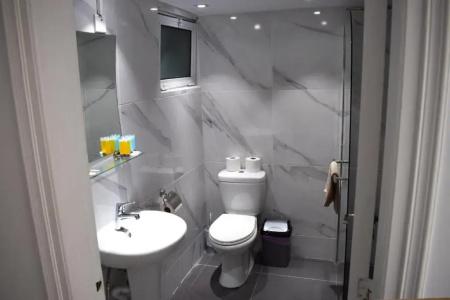 Sun Hall - 83