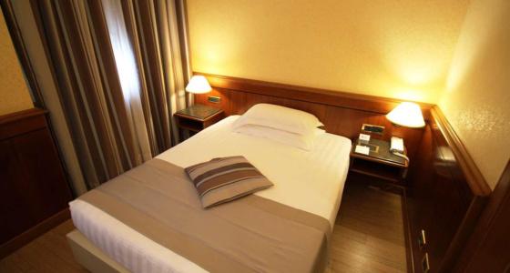 Best Western Moderno Verdi - 52