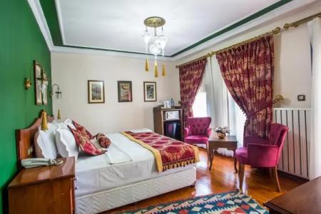 Rose Garden Suites - 39
