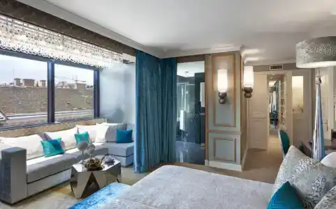 Aria Budapest by Library Collection - 86