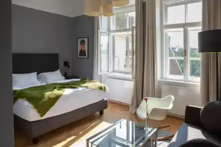 Small Luxury Altstadt Vienna - 37