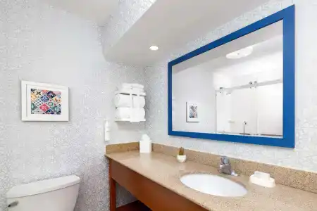 Hampton Inn - 12