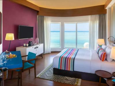 Mercure Maldives Kooddoo Resort - 40