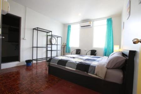 Zee Thai Hostel - 43
