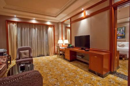 Chateau Star River Pudong - 38