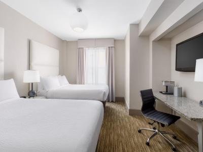 Cass - a Holiday Inn Express At Magnificent Mile, An Ihg Hotel - 55