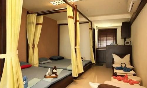 Samthong - 4
