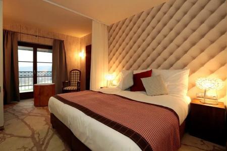 Cascade Resort & Spa - 11