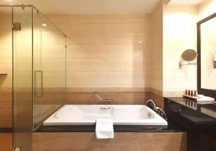 Welcome World Beach Resort & Spa - 43
