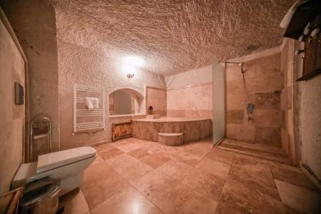 Zeus Cave Suites - 96
