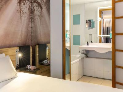 Novotel Edinburgh Centre - 51