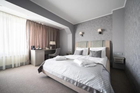 Bellevue Park Riga With Free Parking - 44