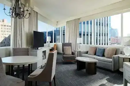 DoubleTree by Hilton Nashville Downtown - 67