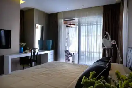 Pelagos Suites & Spa - 85