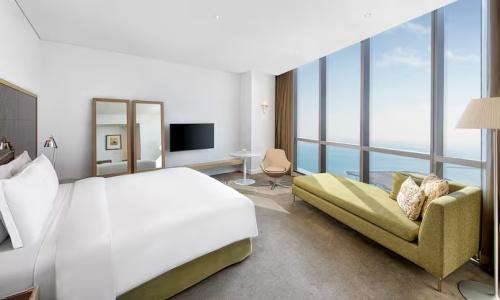 Conrad Abu Dhabi Etihad Towers - 50