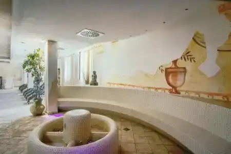 Caesar Residence & Spa - 32