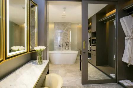 Centara Grand At Centralworld - Sha Extra Plus Certified - 69