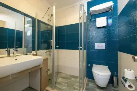 Crystal Aura Beach Resort & Spa  - 12