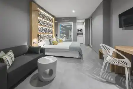 Atlantic Mirage Suites & Spa - 28