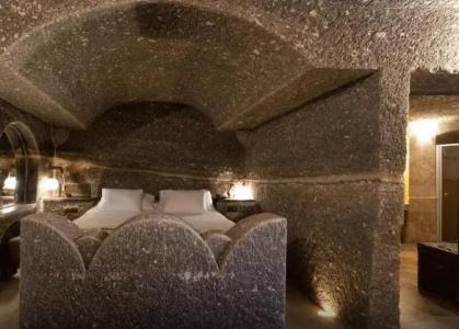 Grand Cave Suites - 111